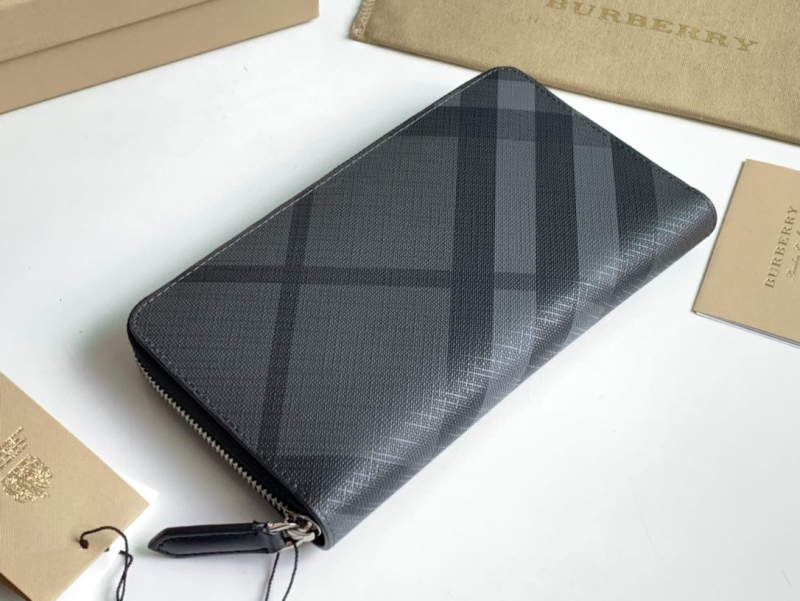 Burberry Wallets & Purse